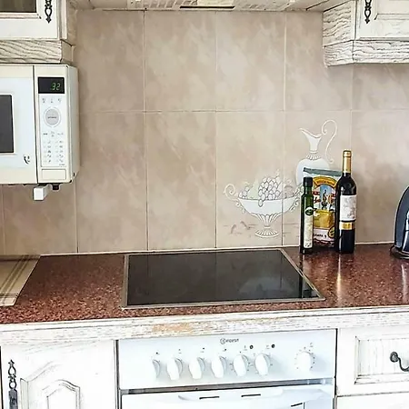 Apartament Skol *